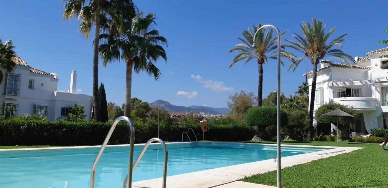 Marbella Holiday & Golf Garden Apartment Spain