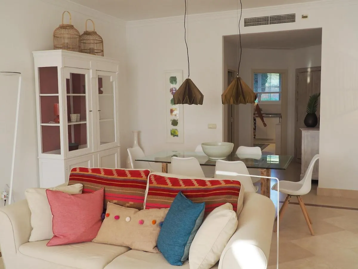 Marbella Holiday & Golf Garden Apartment