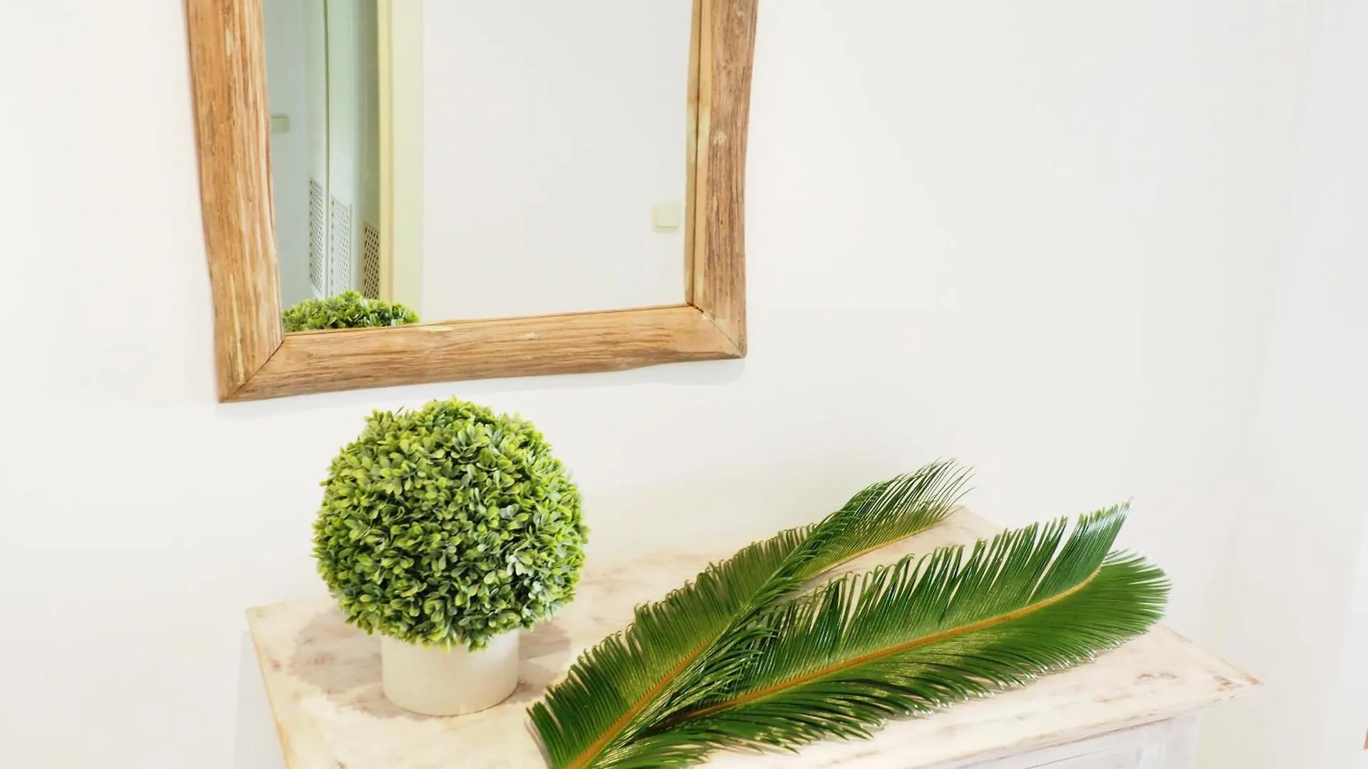 Marbella Holiday & Golf Garden Apartment