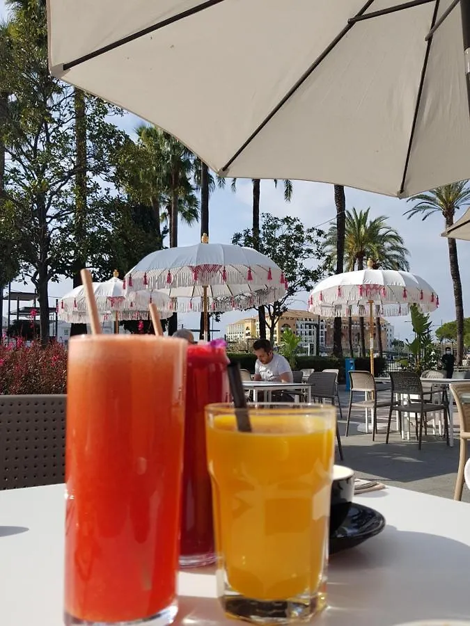 Marbella Holiday & Golf Garden Apartment